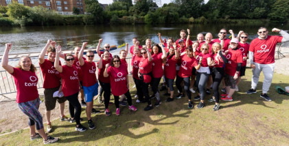 Torus Dragon Boat Race competitors raise £2000 for local hospice